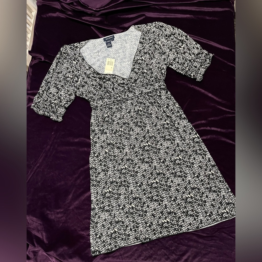 Max Edition Surplice V-neck dress style #8k07w52 size xl